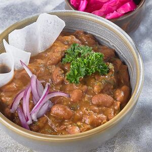 Лобио с грецки орехом