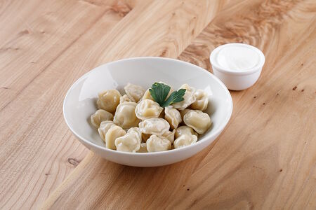 Пельмешки со сметаной