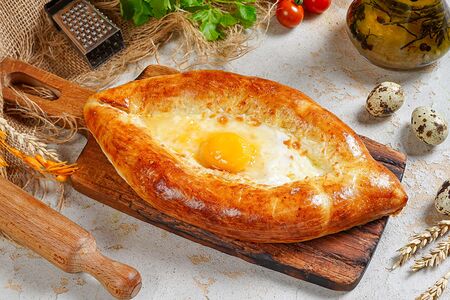 Хачапури по-аджарски