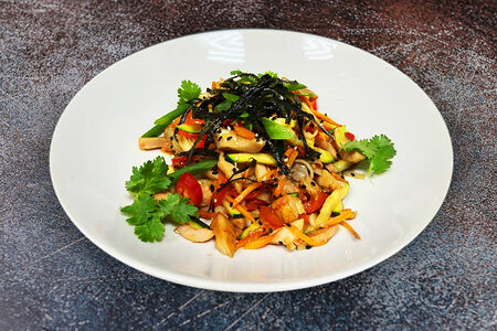 Лапша удон с курицей