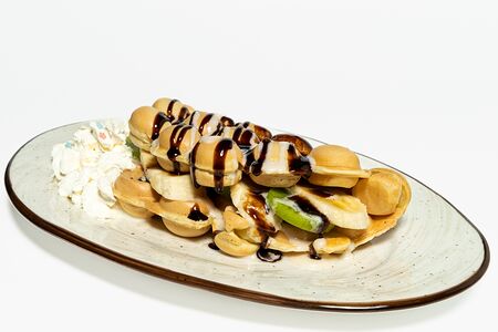 Вафля с бананом и киви