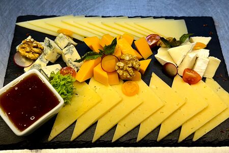Сырная тарелка