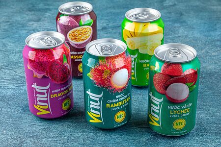 Напиток в банке со вкусом Личи Vinut