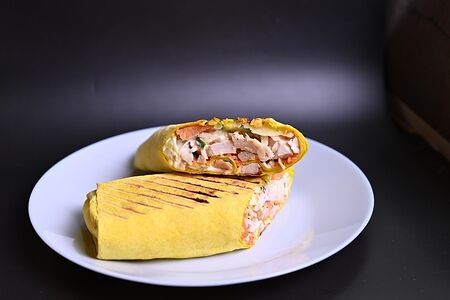 Шаурма курица сырный лаваш