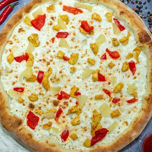 Курица с ананасами