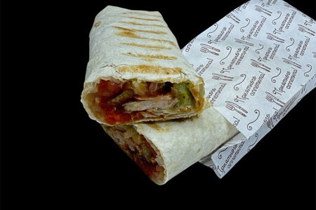 Шаурма большая в тонком лаваше