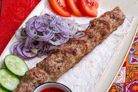 Люля-кебаб из говядины и свинины