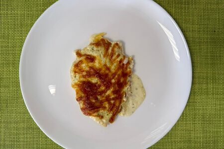 Куриное филе, запеченное с тартаром