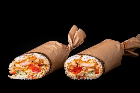 Хэнд Ролл с лососем