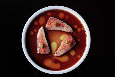 Хамачи, соус тунец BBQ