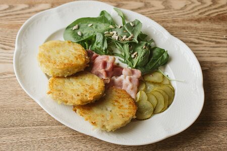 Драники с беконом 