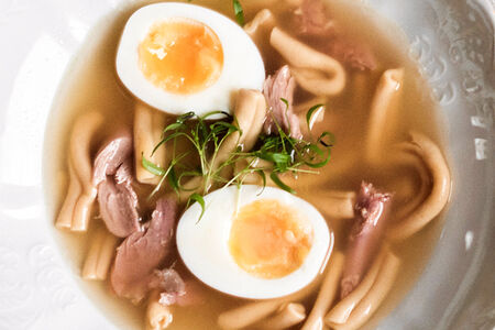 Куриный суп с лапшой