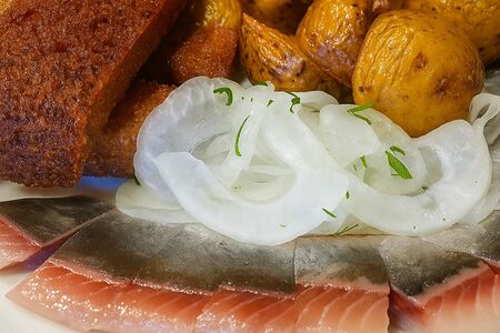 Селёдочка под водочку