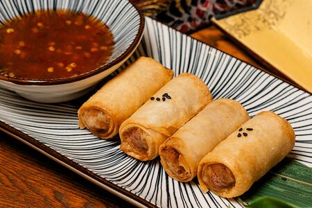 Спринг роллы с говядиной