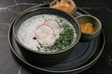 Окрошка с куриной пастромой