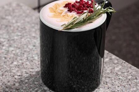 Латте вишня розмарин