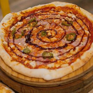 Мясная с соусом барбекю