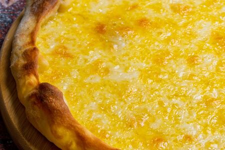 Хачапури много сыра 600гр