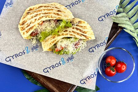 Гирос Кипр с бифтеки