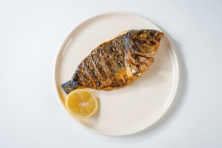 Дорадо на гриле