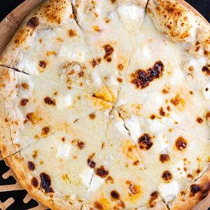 Пицца Сырная 