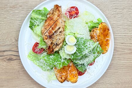 Цезарь с курицей