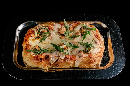 Римская пицца с морепродуктами