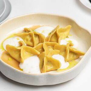 Равиоли с уткой и муссом пармезан