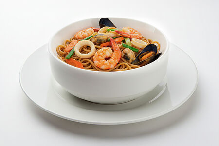 Удон с морепродуктами