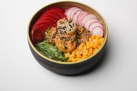 Боул с креветками