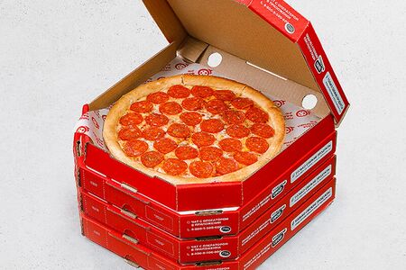 Четыре пиццы