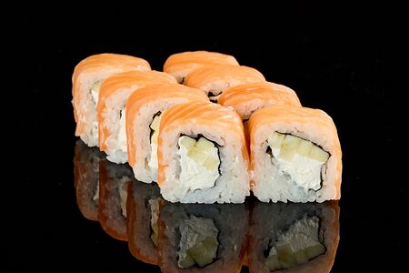 Филадельфия с яблоком