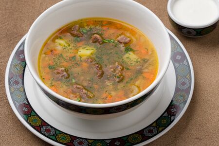 Деревенский суп с кониной