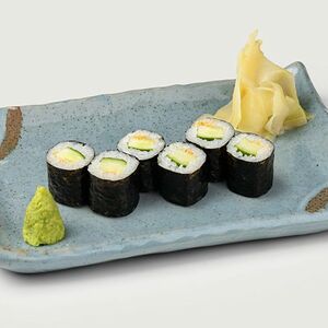 Роллы с огурцом