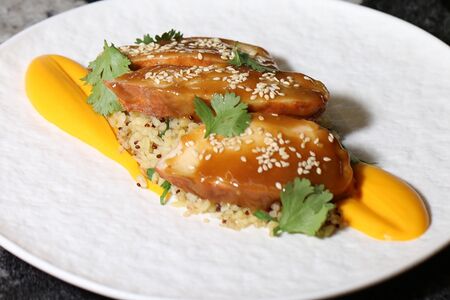 Филе куриное с киноа и бататом