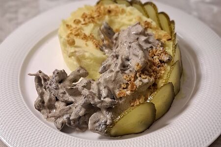 Бефстроганов