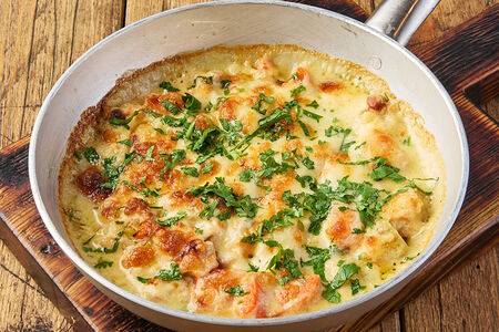 Рагу из кролика со сметаной и овощами