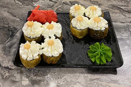 №42 Темпура с копченым лососем горячий