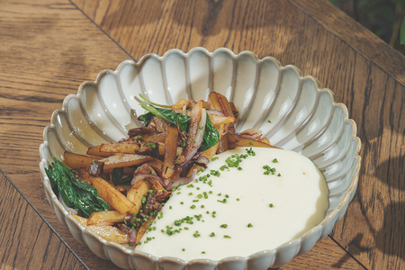 Картофель жареный с грибами