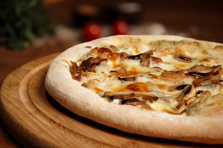 Жюльен с курицей и грибами