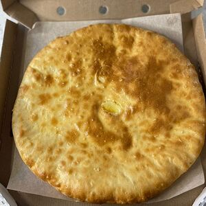 Осетинский пирог с картошкой и сыром