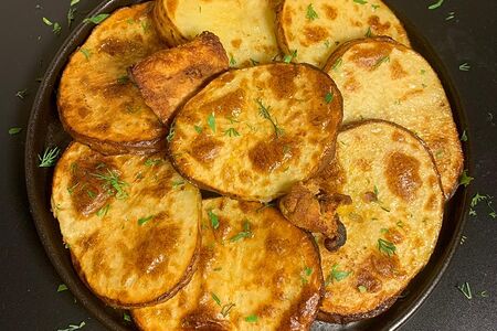 Печеная картошка с салом 