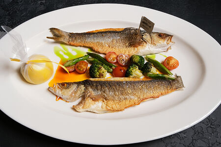 Филе сибаса с травами