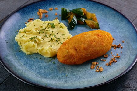 Котлета по-киевски