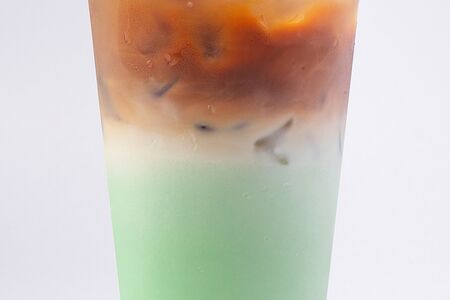 Мятный айс-латте