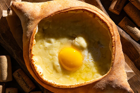 Хачапури по-аджарски