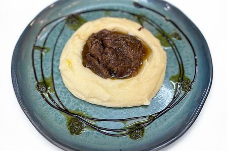 Говяжьи щечки с пюре