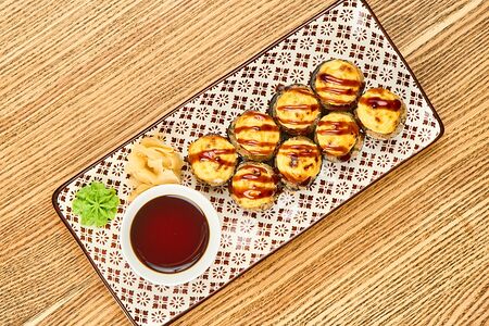 Запечённый с креветкой