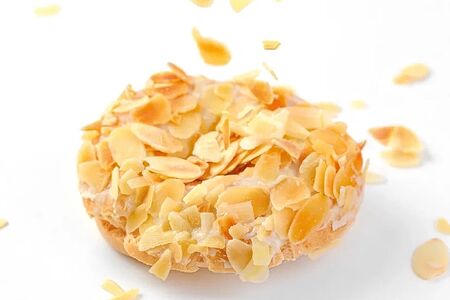 Кольцо заварное с творожным кремом