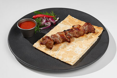 Шашлык из свиной шеи со жгучим перцем чили